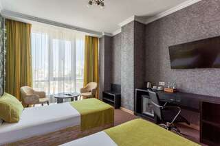 Гостиница Мартон Palace Краснодар Номер стандарт с 2 односпальными кроватями-2